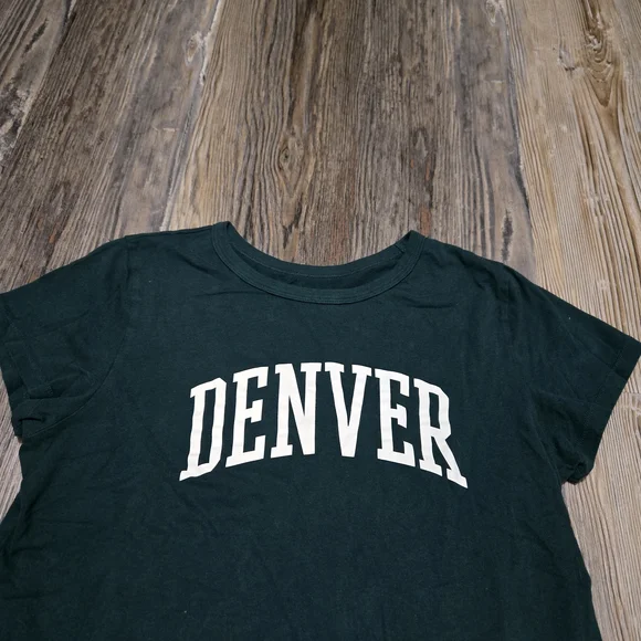 Hollister Forest Green Tee with White Logo - Picture 5 of 9